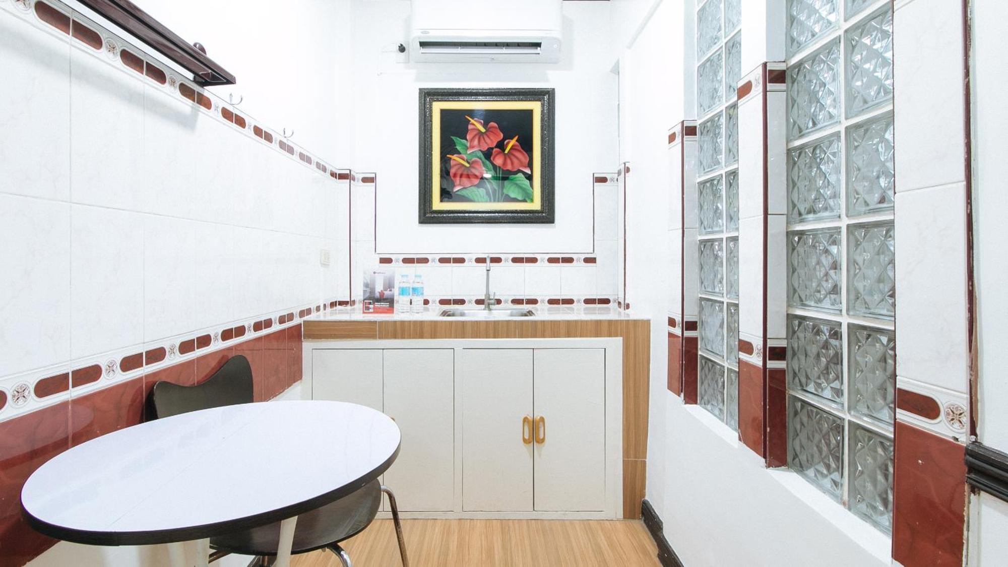 Reddoorz At Plus Villa Gloria Taguig Exterior foto