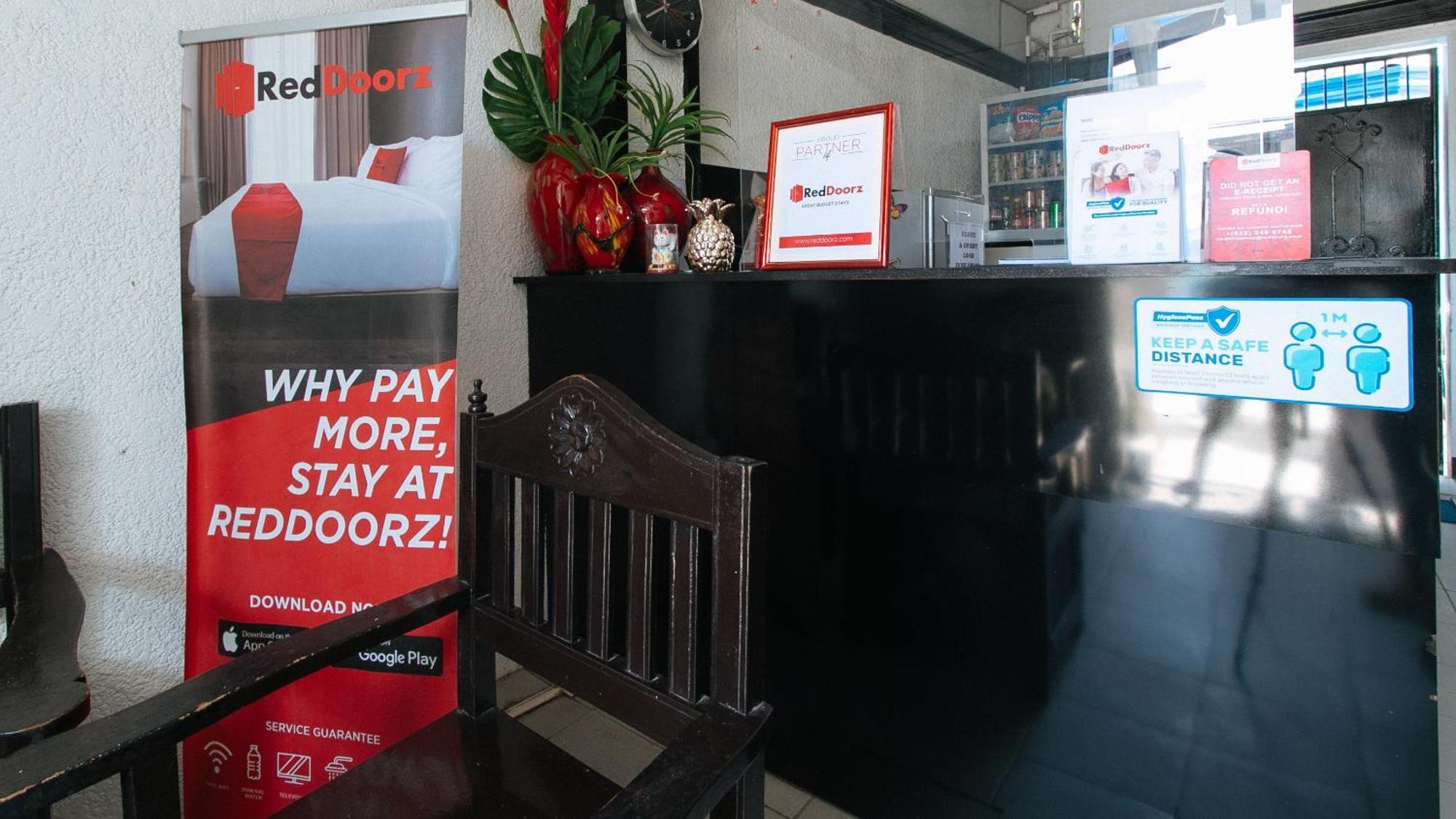 Reddoorz At Plus Villa Gloria Taguig Exterior foto